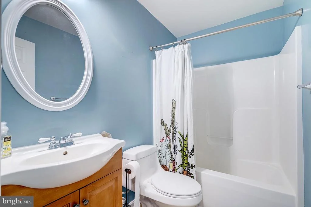 Photo of 5 MAPLE SHADE DRIVE