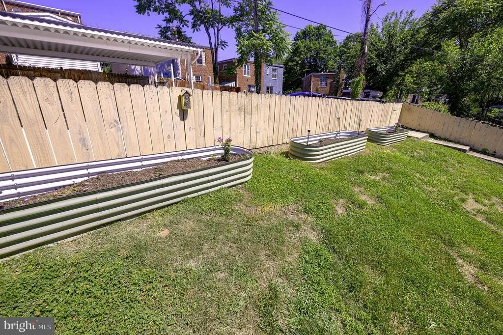Photo of 1822 41ST PLACE SE