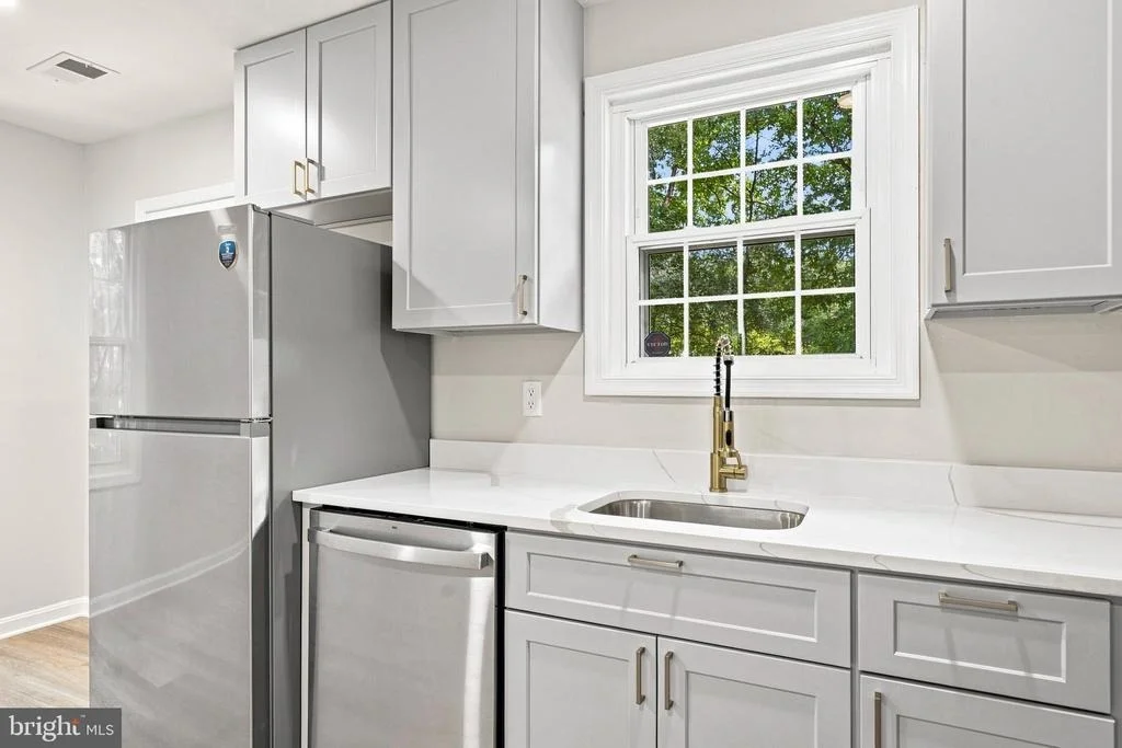 Photo of 520 LAUREL DRIVE