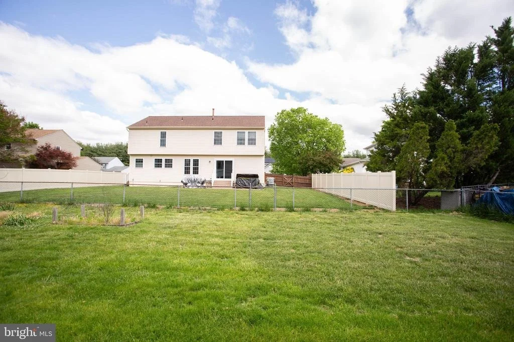Photo of 143 RAMBLING ROAD