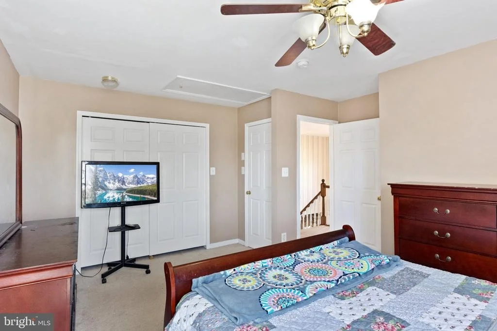 Photo of 7 CRYSTAL COURT