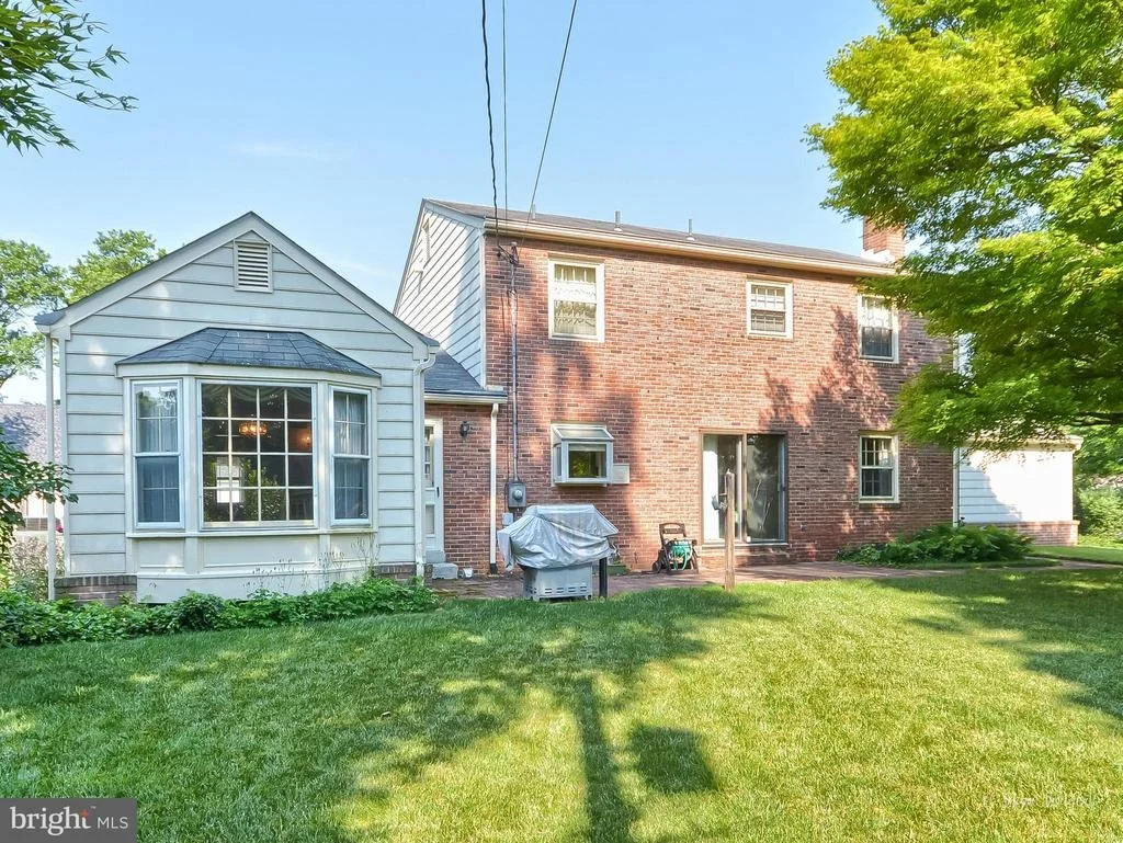 Photo of 202 MEADOWDALE LANE