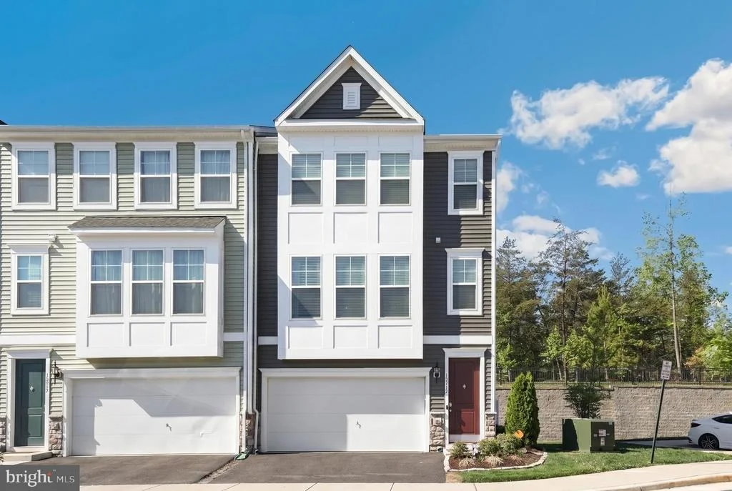 Photo of 18319 SUMMIT POINTE DRIVE