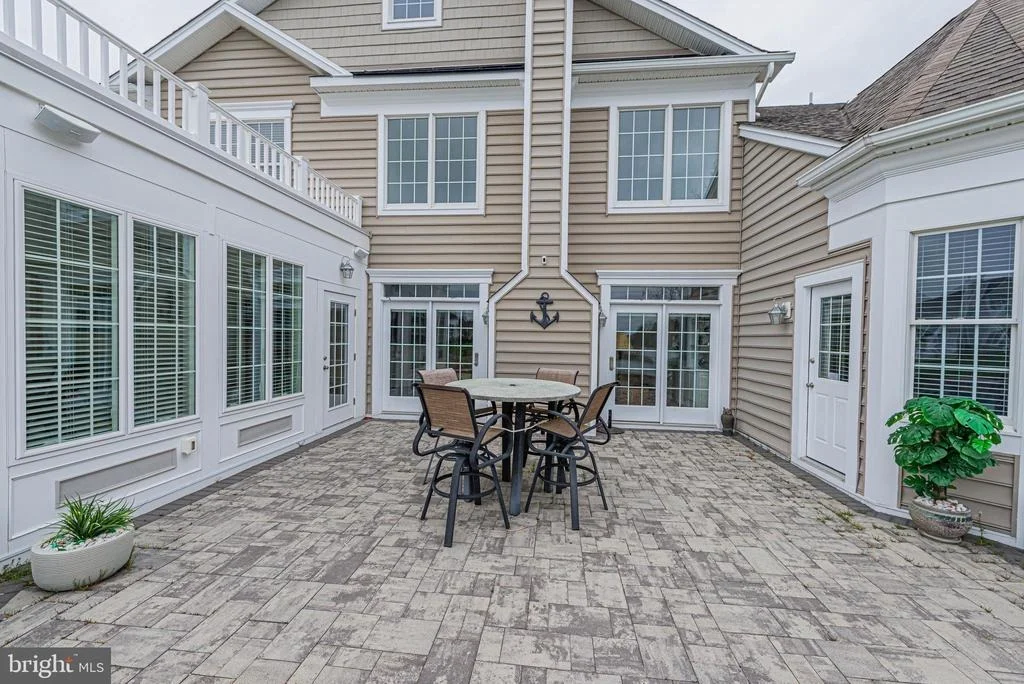 Photo of 38358 VIRGINIA DRIVE