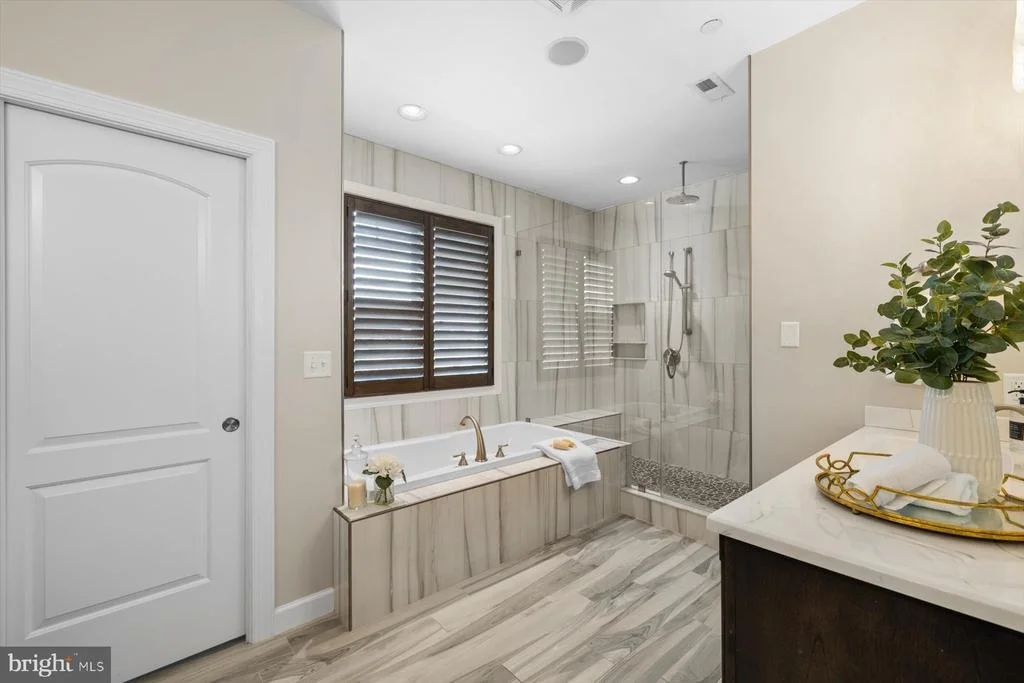 Photo of 35 INLET VIEW COURT