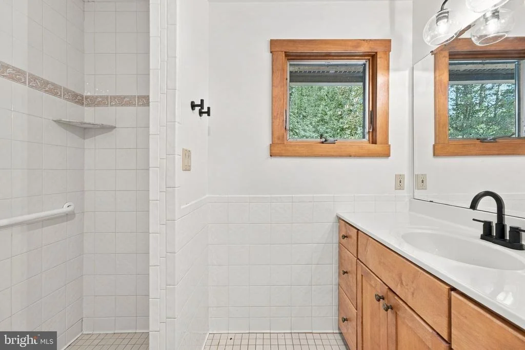 Photo of 207 GRAND VIEW ROAD