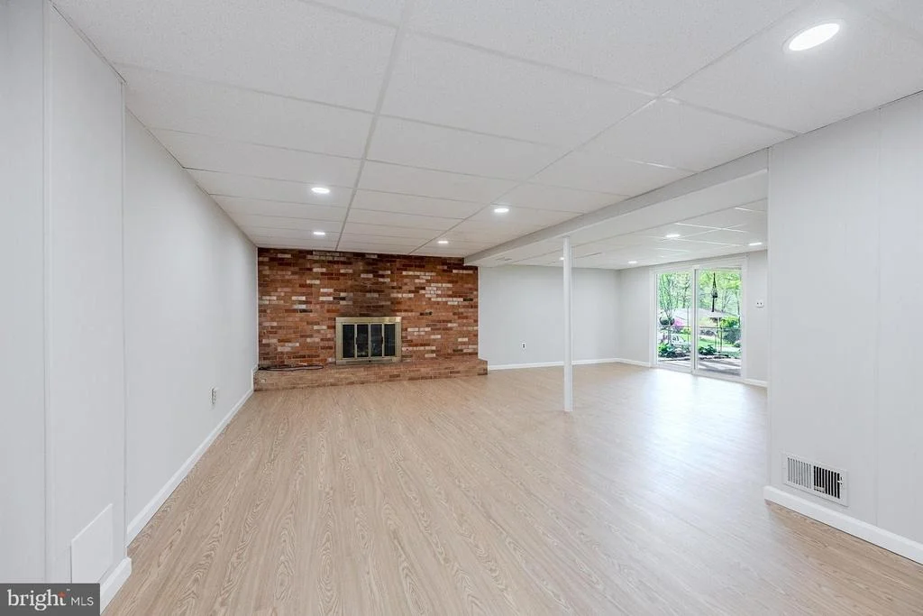 Photo of 6526 GREENVIEW LANE