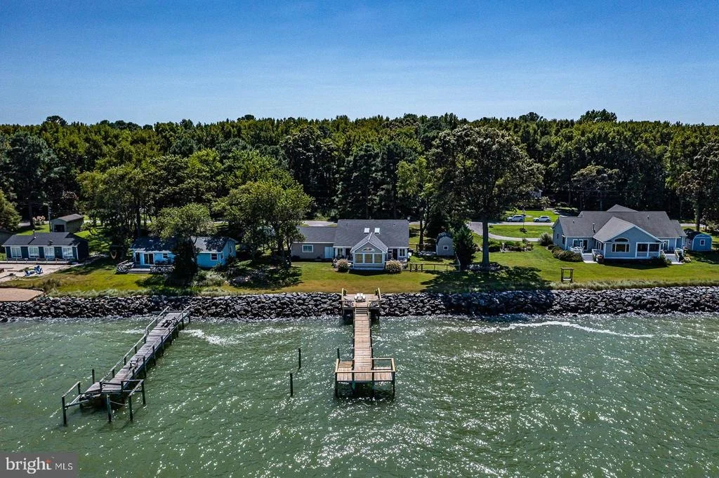 Photo of 976 BRAMMER DRIVE