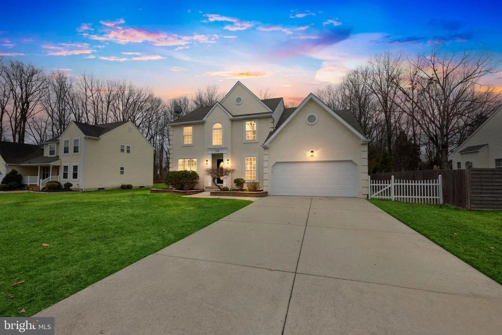 Photo of 319 W FOX TRAIL
