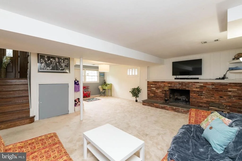Photo of 6708 WALKER BRANCH DRIVE