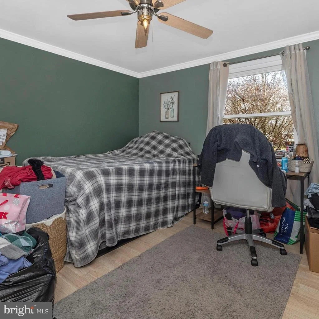 Photo of 19017 WOOTTON AVENUE