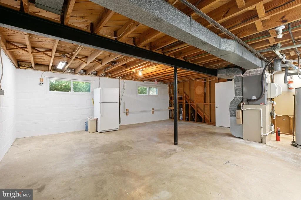 Photo of 5505 EASTBOURNE DRIVE