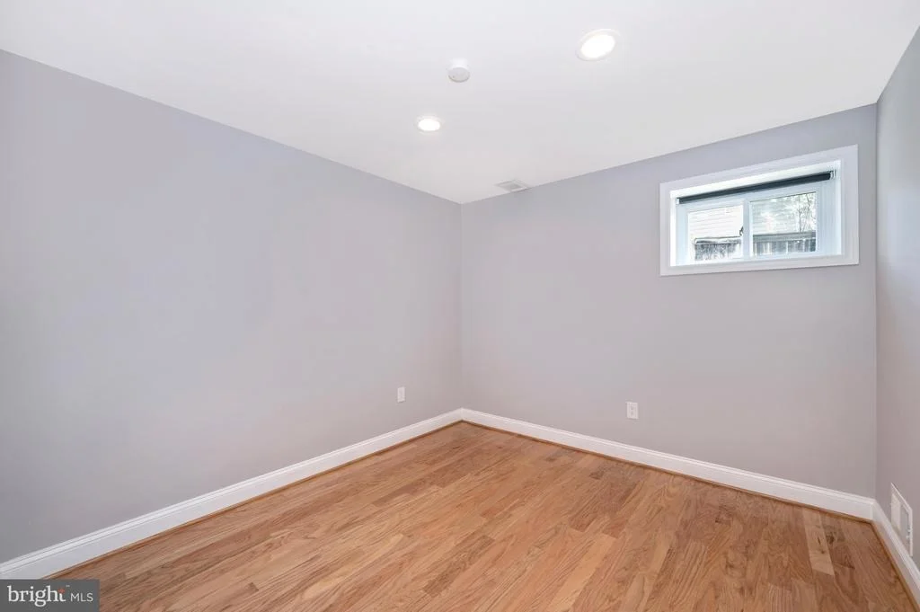 Photo of 1306 LEISTER DRIVE
