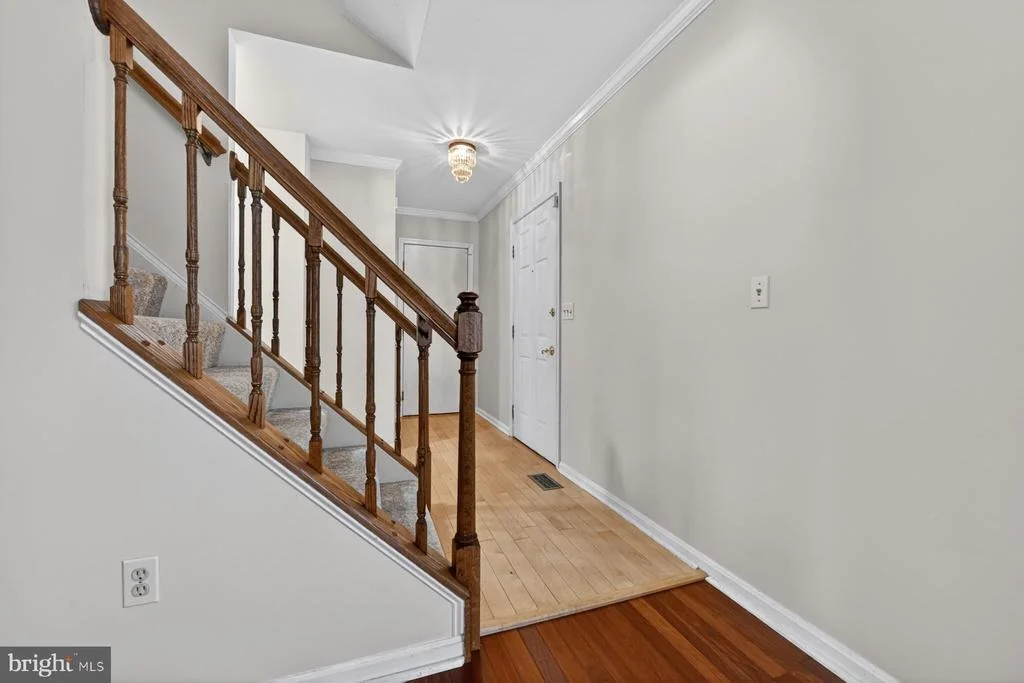 Photo of 111 JANWALL STREET
