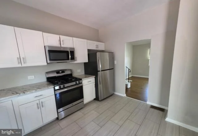 Photo of 408 BRUCE ROAD