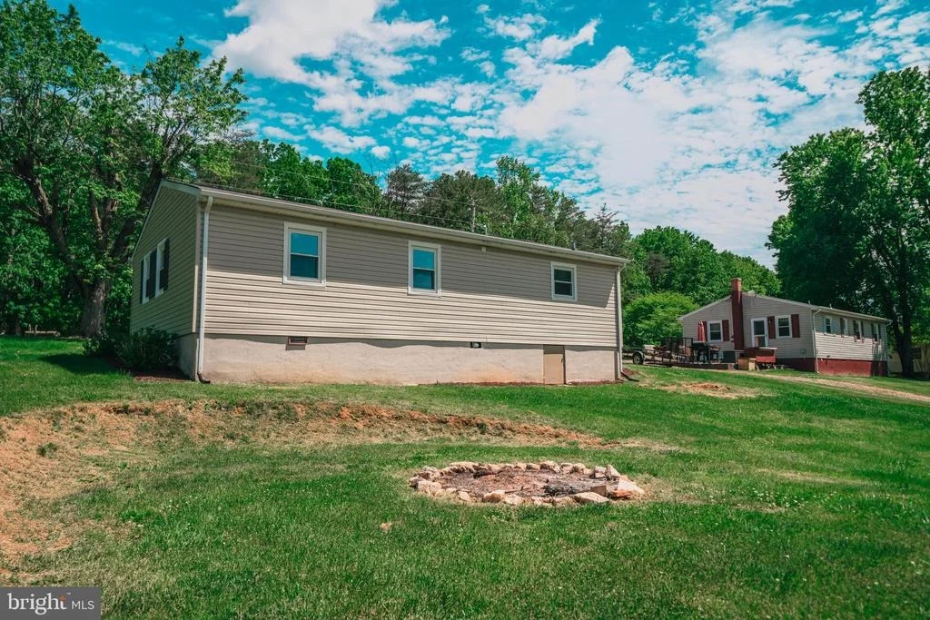 Photo of 3273 MEANDER RUN ROAD
