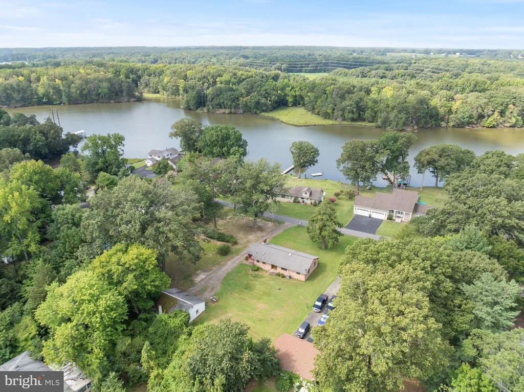 Photo of 5405 DUCLOS LANE