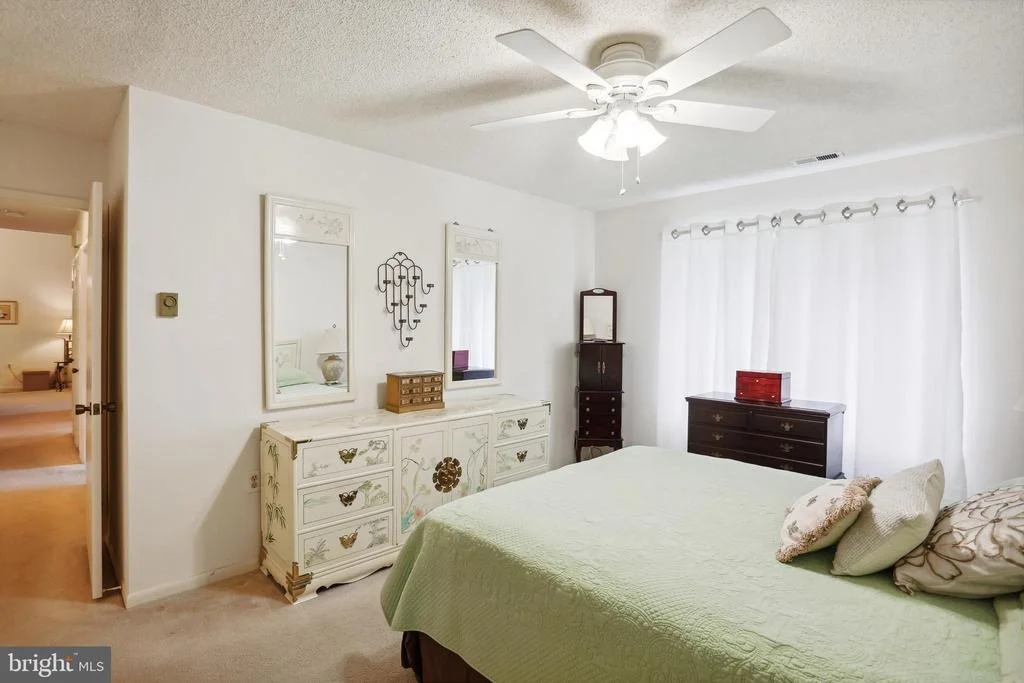 Photo of Unit 833D at 15320 PINE ORCHARD DRIVE