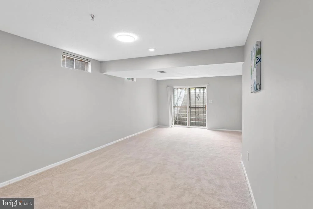 Photo of 6523 SPRINGCREST DRIVE