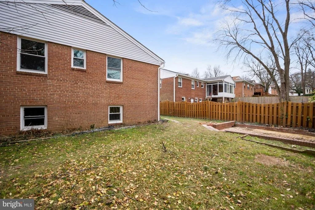 Photo of 2200 WESTVIEW DRIVE