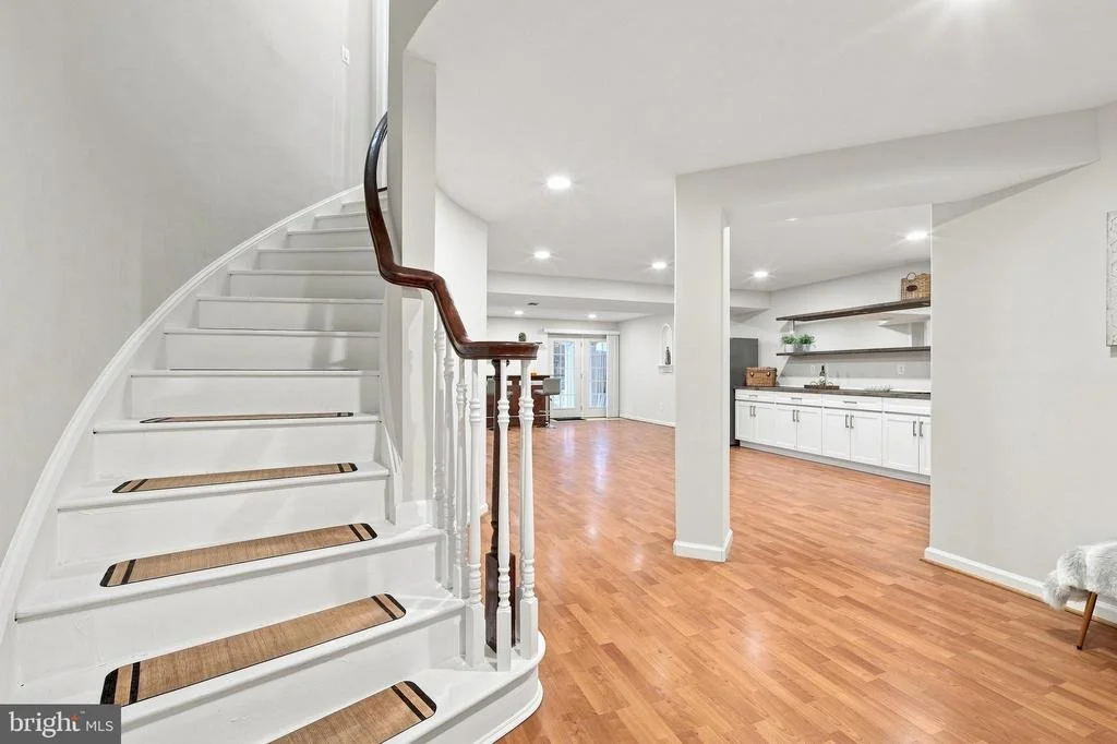 Photo of 8181 USHER DRIVE