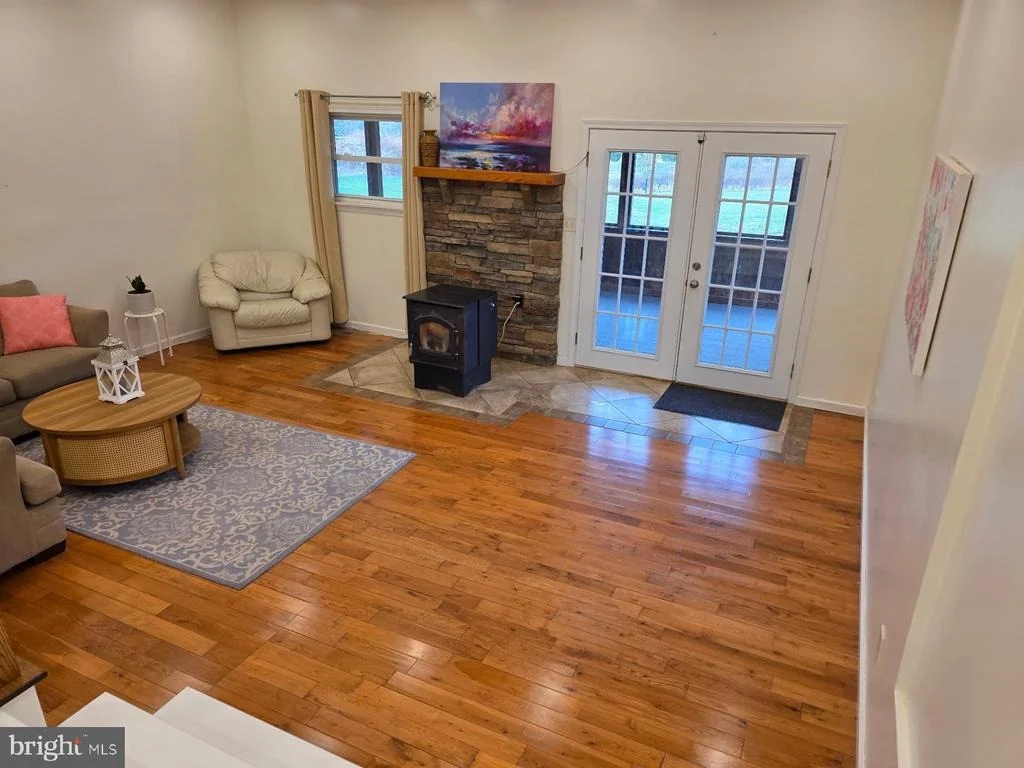 Photo of 1063 GEORGE ARNOLD LANE