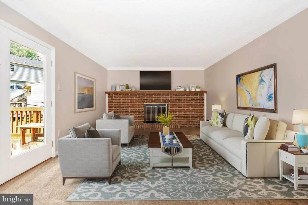 Photo of 112 BOOKHAM LANE