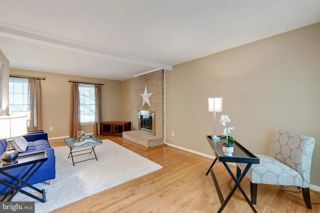 Photo of 5337 ASHLEIGH ROAD