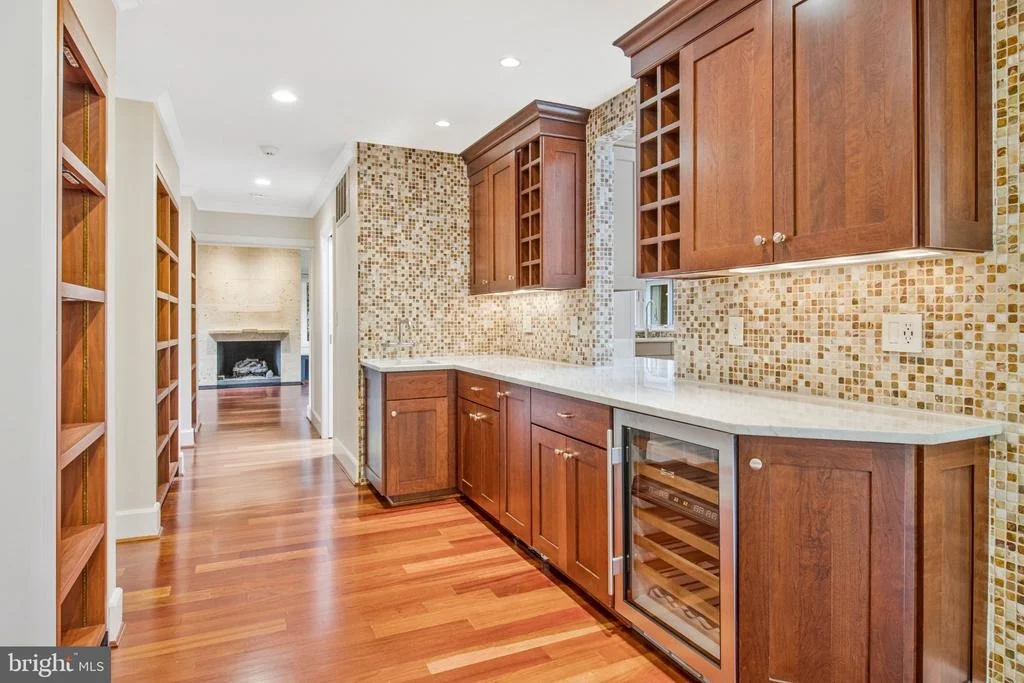 Photo of 1753 ARMY NAVY DRIVE
