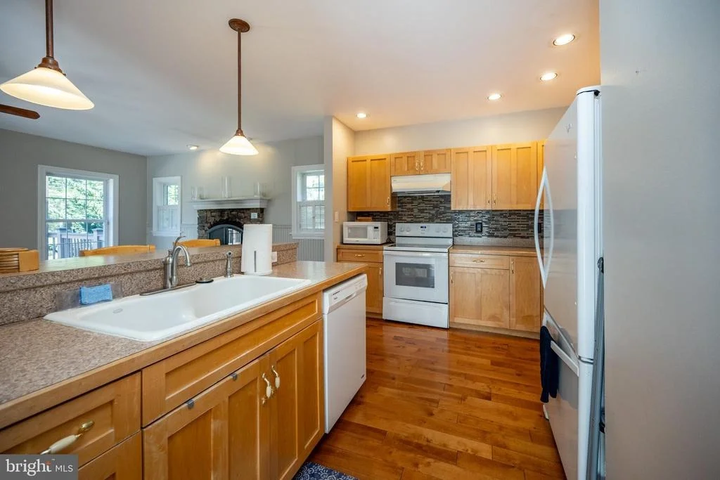 Photo of 32 HAZELHURST LANE