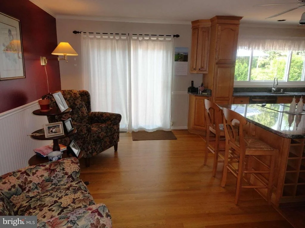 Photo of 7125 THRASHER ROAD