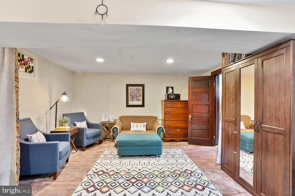 Photo of 521 ELM STREET