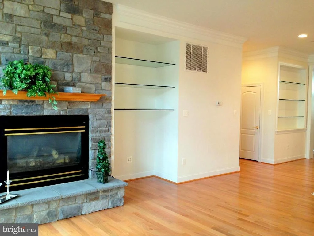 Photo of 3734 GLEN EAGLES DRIVE