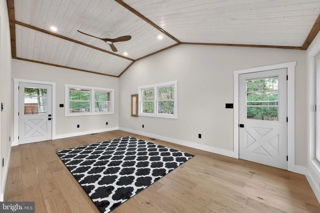 Photo of 113 W CENTENNIAL DRIVE