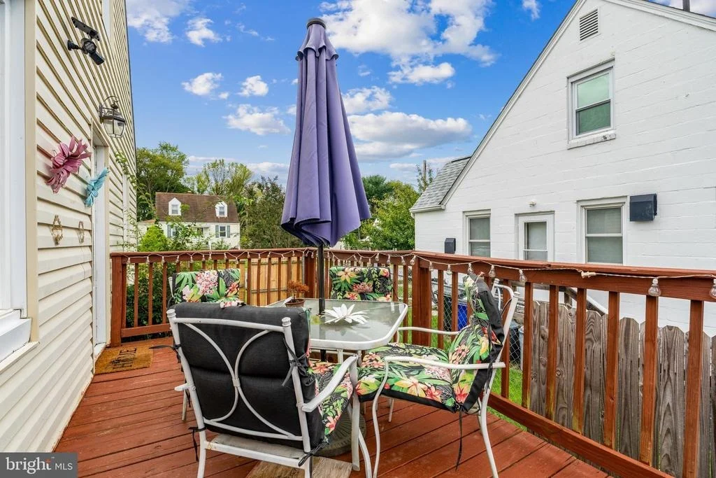 Photo of 1044 BEECHWOOD DRIVE