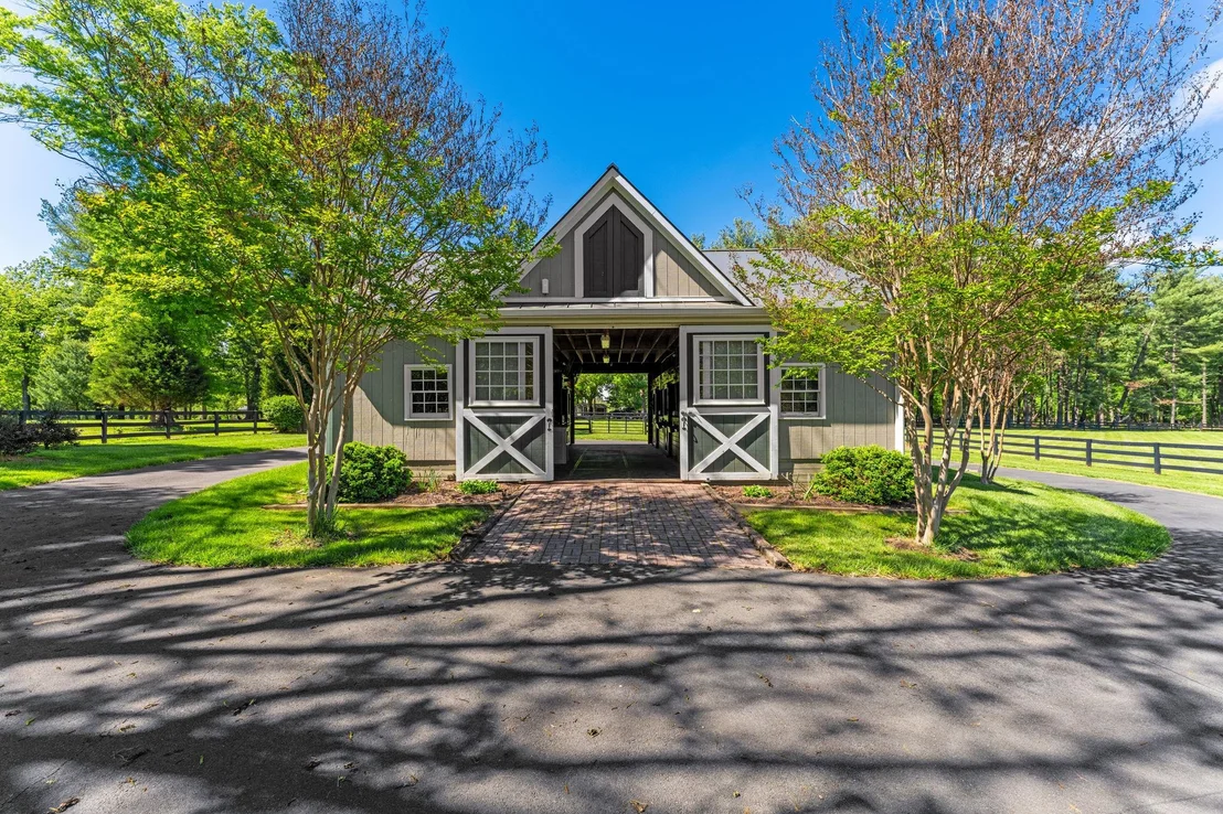 Photo of 23559 PARSONS ROAD