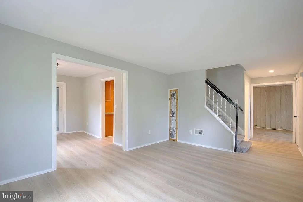 Photo of 349 ARBUTUS DRIVE