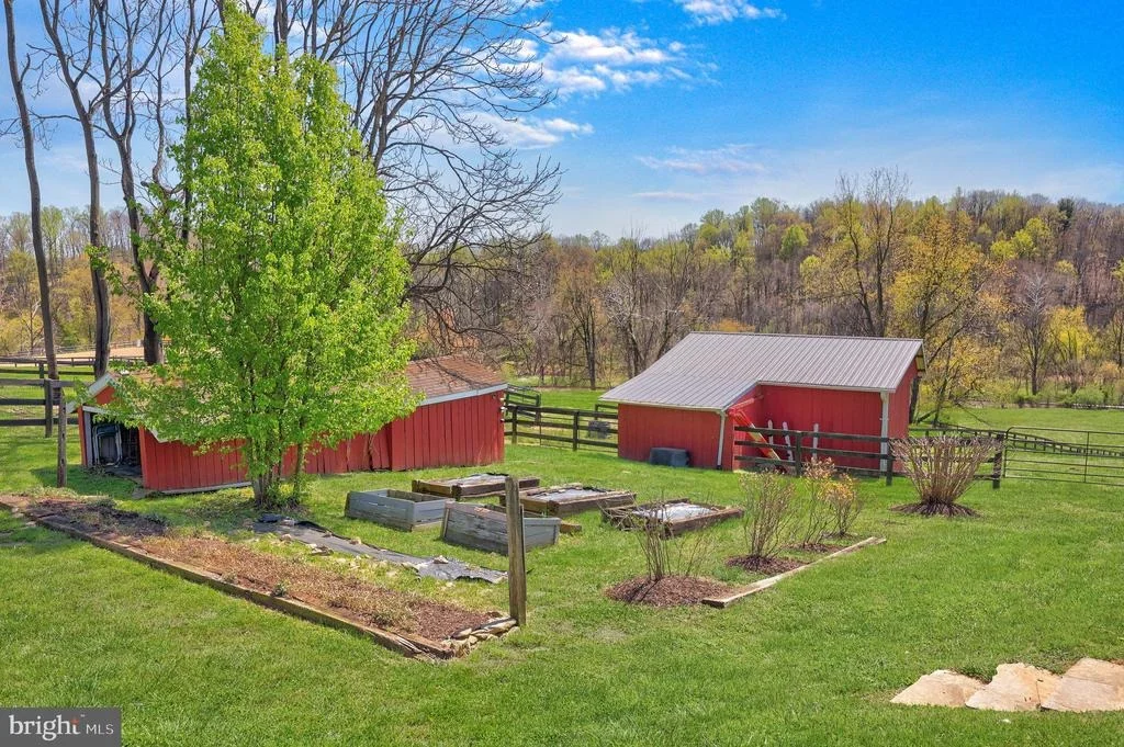 Photo of 9393 BRIAR LANE