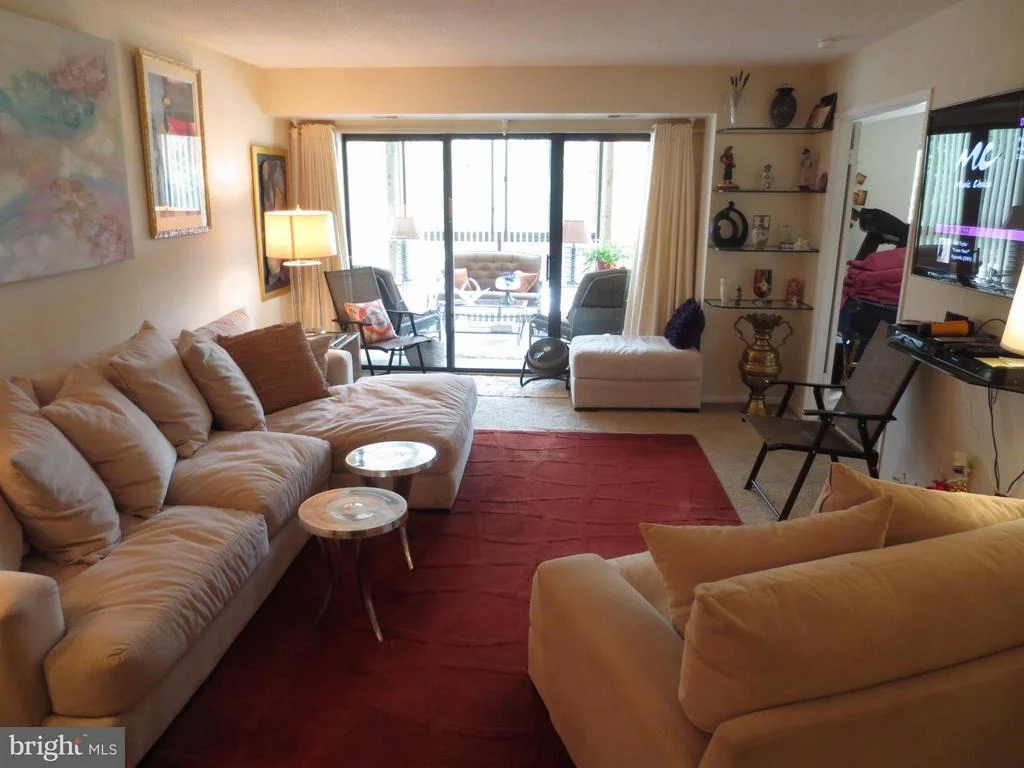 Photo of Unit 3215 at 15115 INTERLACHEN DRIVE