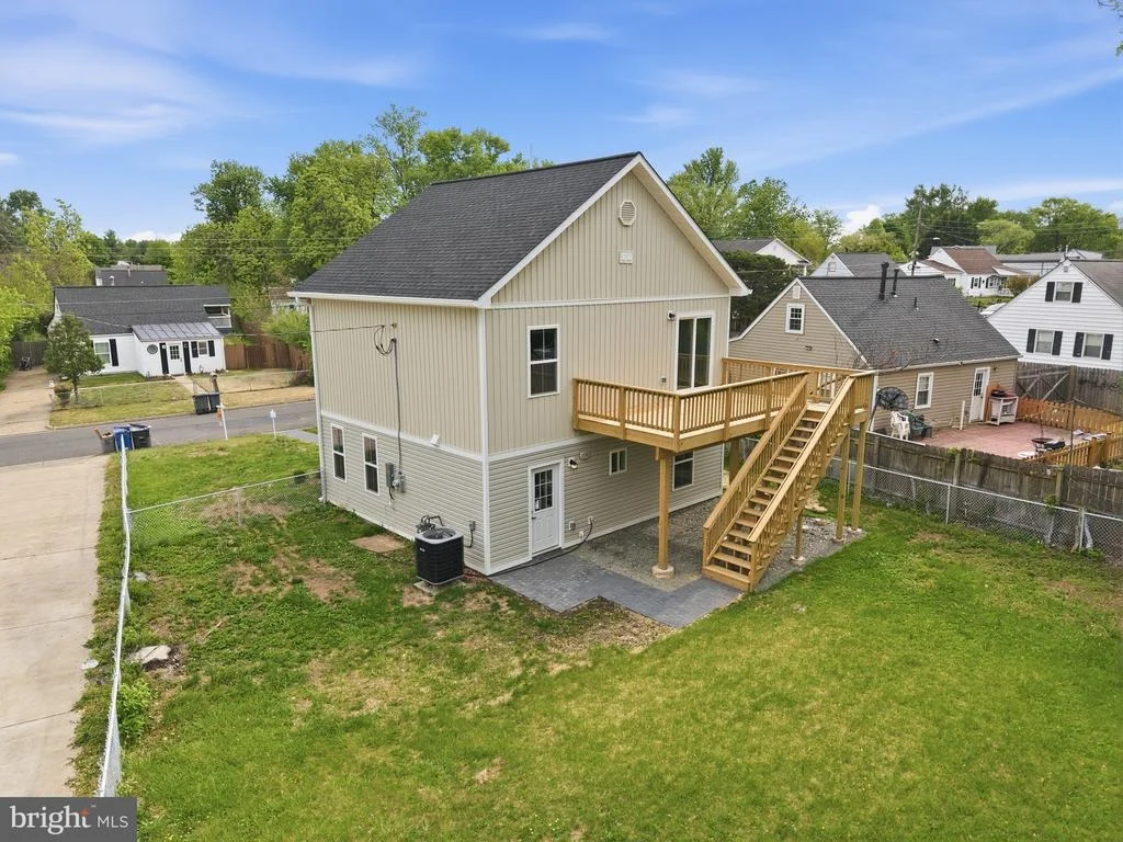 Photo of 129 EVANS STREET