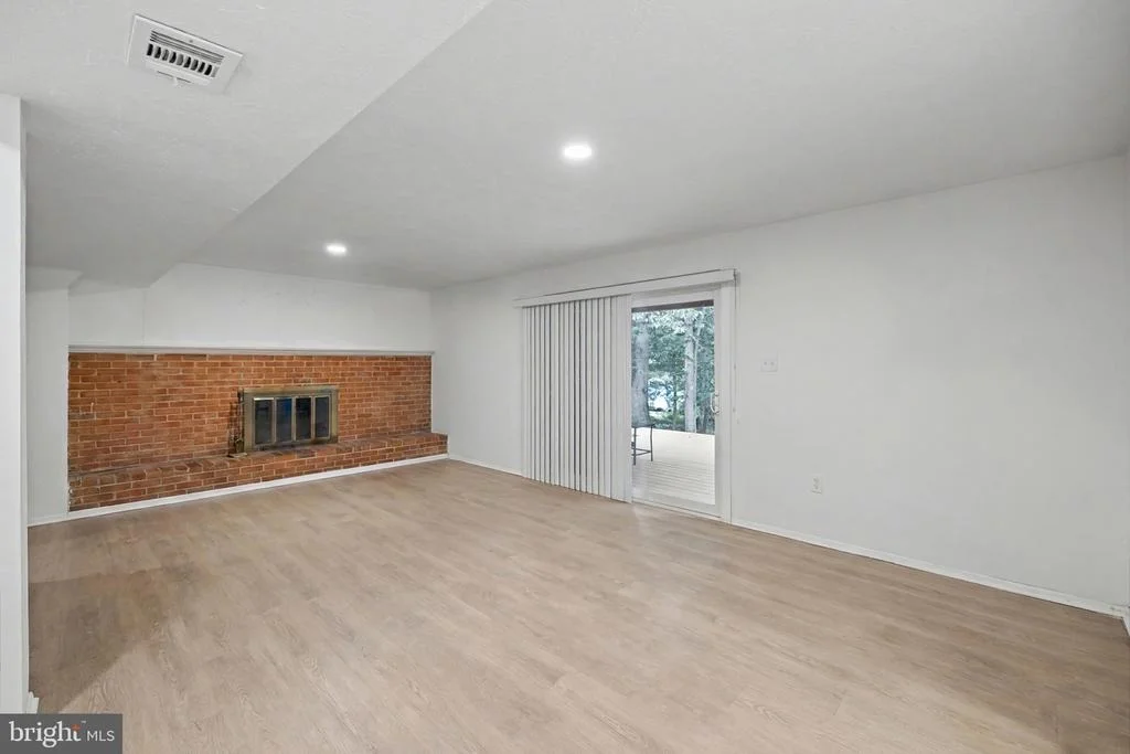 Photo of 4703 TARA DRIVE