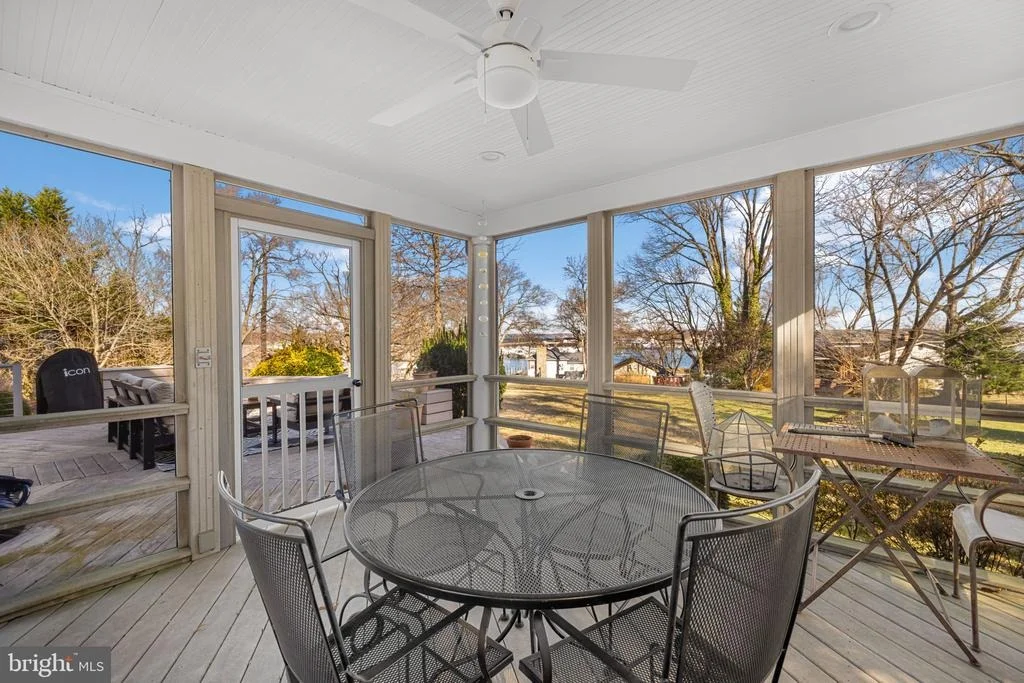 Photo of 1138 MAYO ROAD