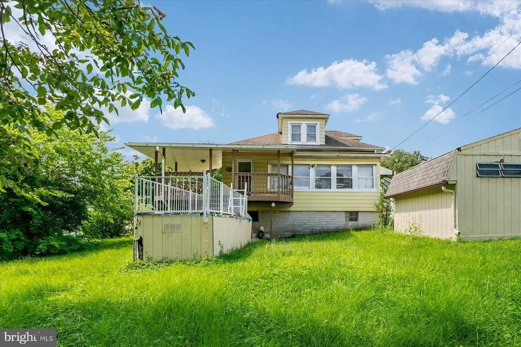 Photo of 212 CHARLES STREET