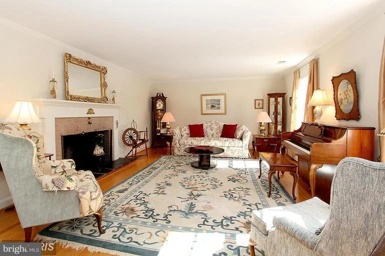 Photo of 9301 WARFIELD ROAD