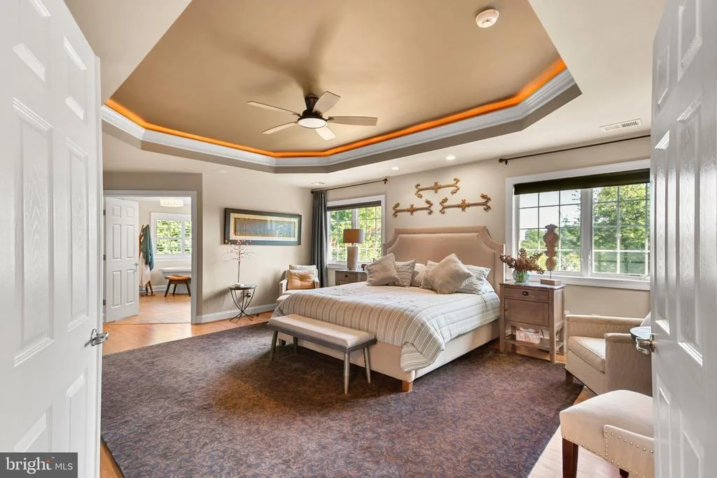 Photo of 4606 MOCKINGBIRD LANE
