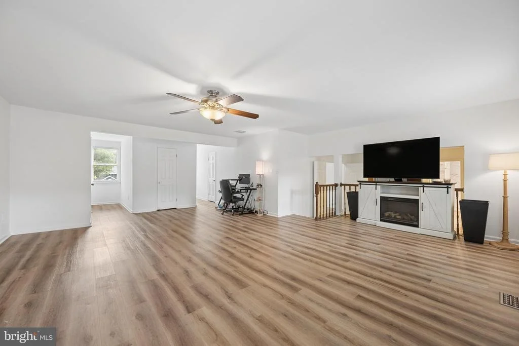 Photo of 10421 ROSEMONT DRIVE