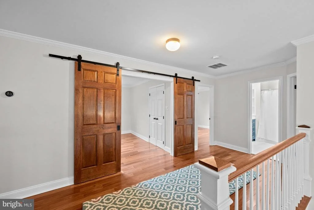 Photo of 10215 MARTINHOE DRIVE
