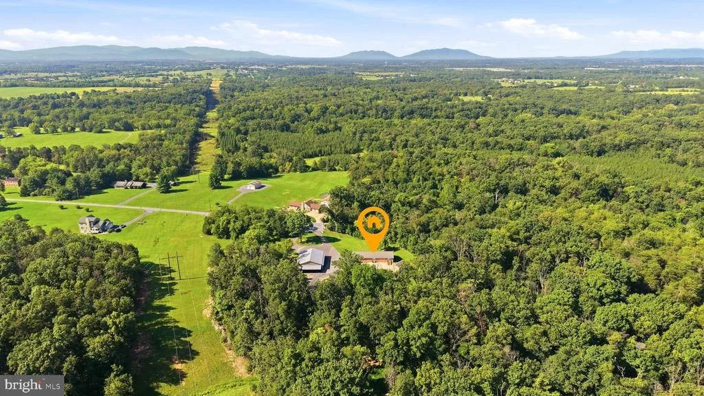 Photo of 210 JACKSON DRIVE
