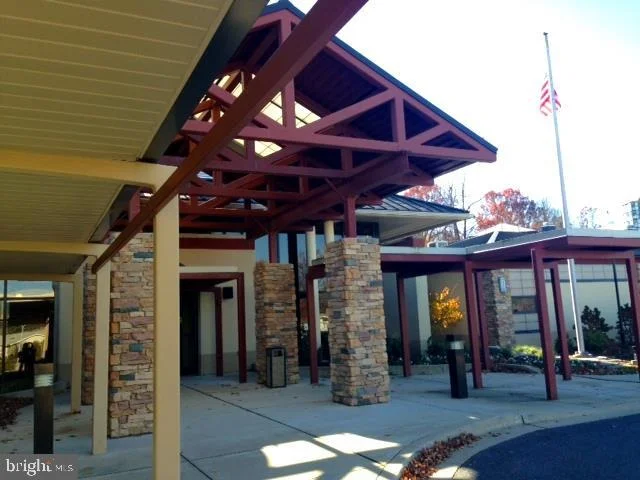 Photo of Unit 22C at 3627 GLENEAGLES DRIVE