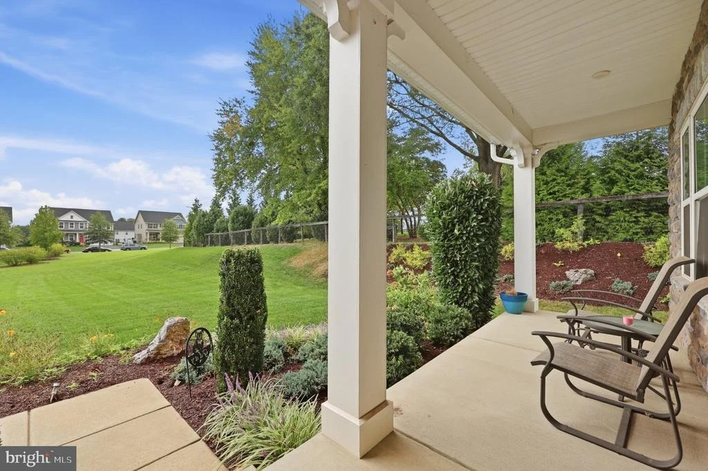 Photo of 1124 FUTURITY STREET